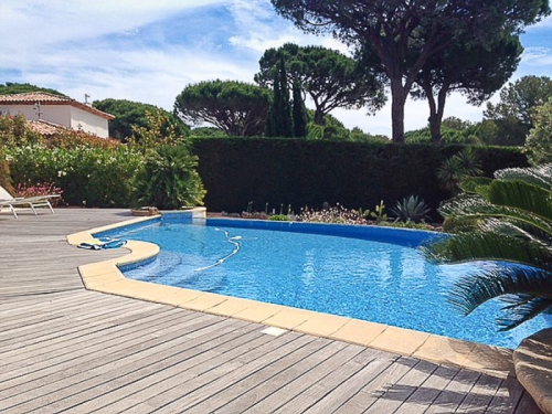 MP Menuiserie terrasse en bois iroko