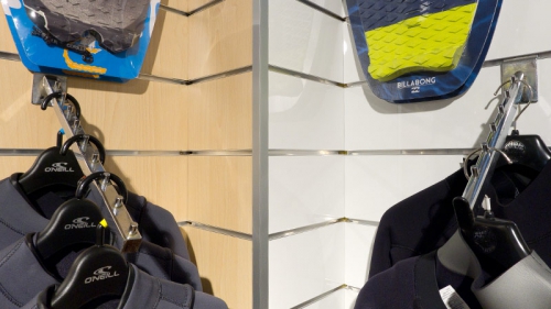 MP-Menuiserie: magasin Karukera les détail des murs