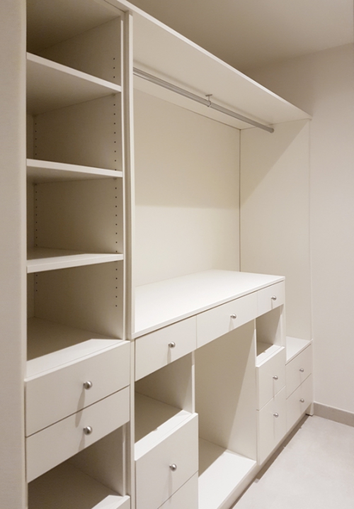 MP-Menuiserie : Dressing blanc côté droit